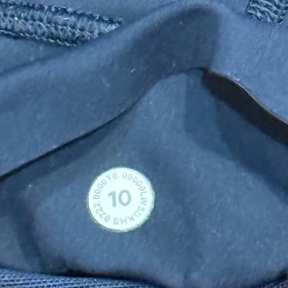 Lululemon Base Pace High Rise -25 - Picture 7 of 8